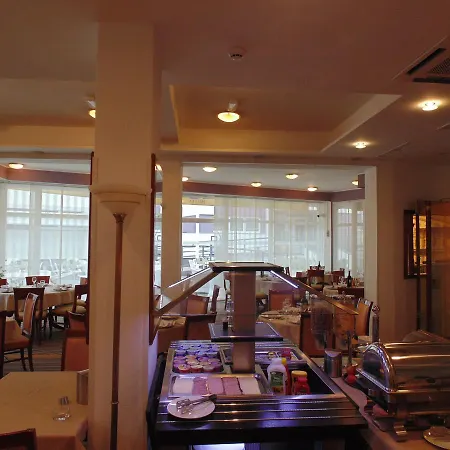 Hotel Zadar ホテル