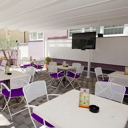 Hotel Zadar ホテル