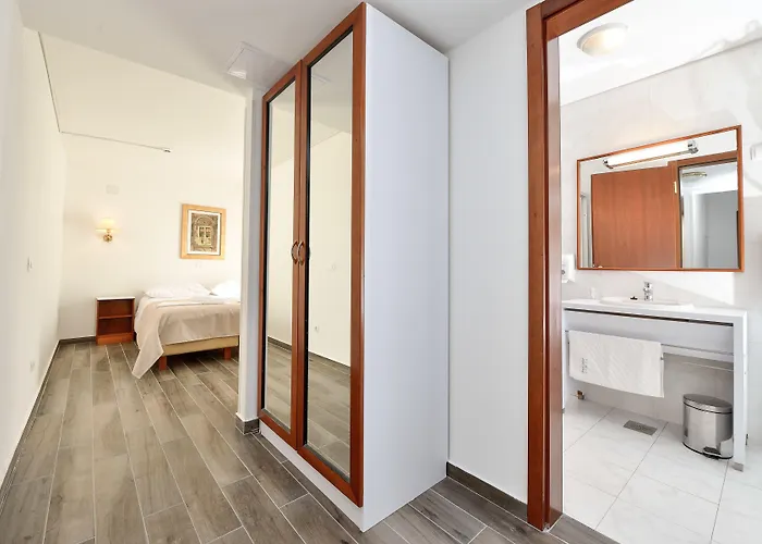 Hotel Zadar Szálloda