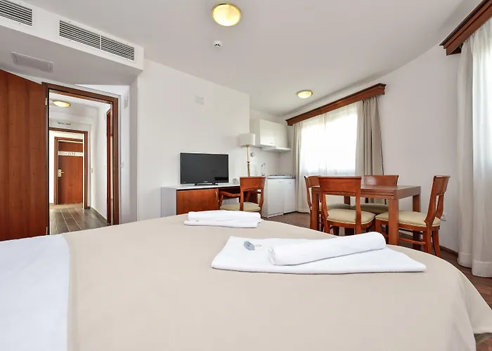 Hotel Zadar Szálloda Zára