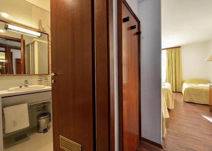 Szálloda Hotel Zadar 4*