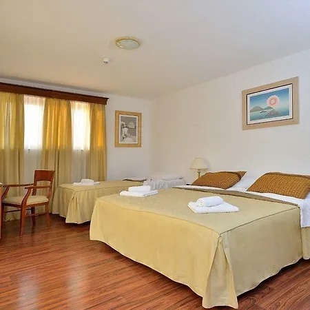 호텔 Hotel Zadar