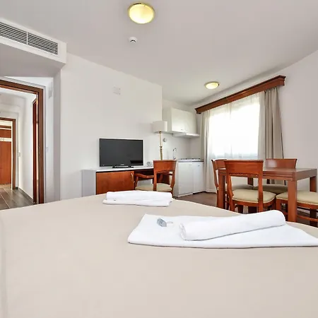 Hotel Zadar 4* 자다르