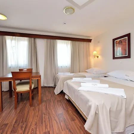 Hotel Zadar 4*
