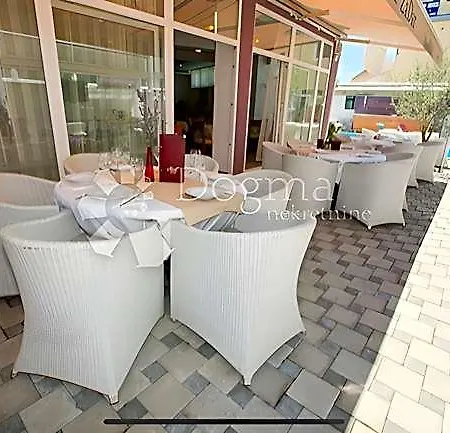 Hotel Zadar 4*