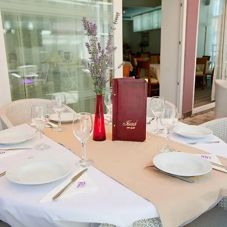 Hotel Zadar 호텔 자다르