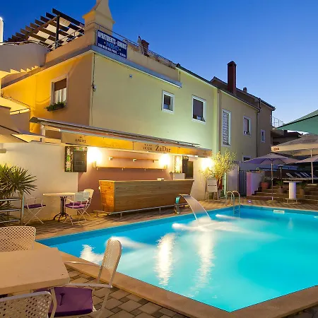 호텔 Hotel Zadar 자다르