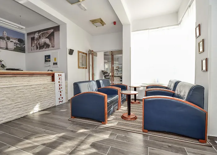 Ξενοδοχείο Hotel Zadar